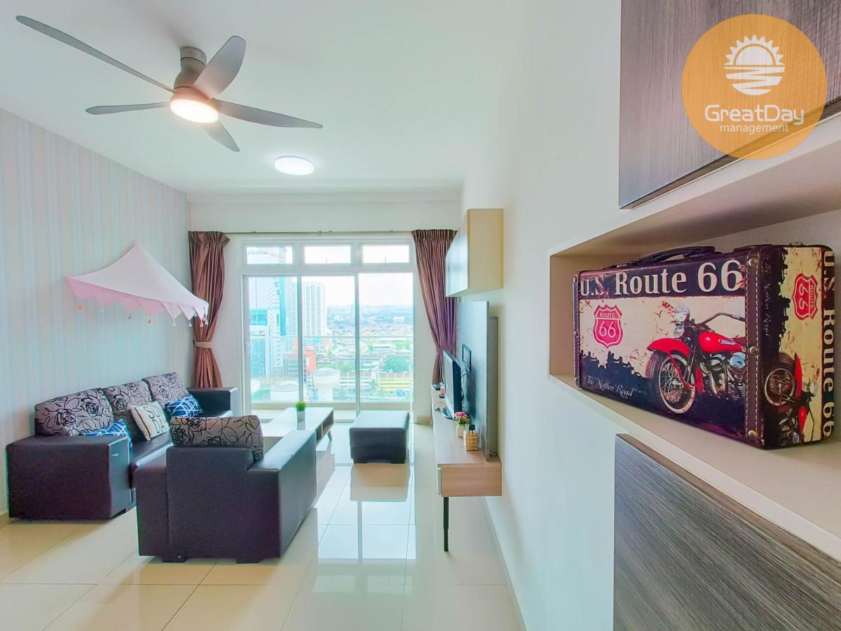 Twin Galaxy By Greatday Lejlighed Johor Bahru Eksteriør billede